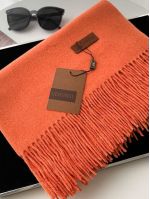 Палантин женский GERUNSI  теплый оранжевый 24112504