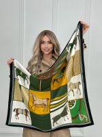 Шелковый платок HERMES зеленый с лошадью 20072507