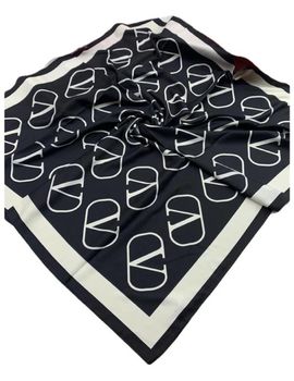 Женский платок шёлковый Valentino черный 250103