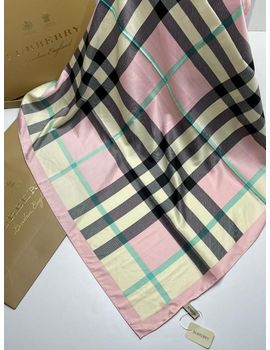 Шелковый платок Burberry 21217 нежно розовый