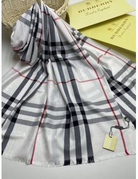 Палантин Burberry белый  03112520