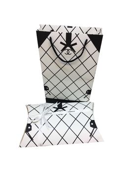 Комплект пакет и подарочная коробка Chanel белый