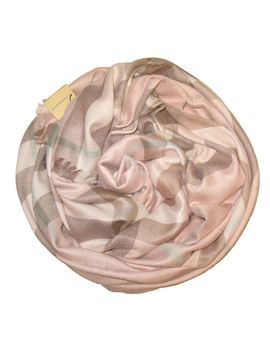 Платок Burberry нежно-розовый 2102
