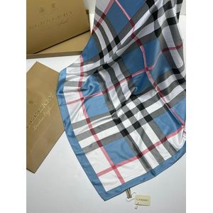 Шелковый платок Burberry 21211голубой