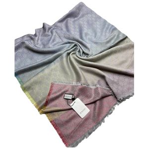 Платок Gucci разноцветный 241022