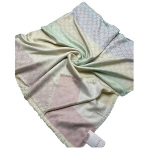 Платок Gucci разноцветный 241021