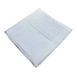 Платок брендовый шерстяной светло-серый с люрексом 180115