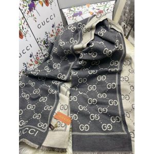 Палантин GUCCI серый 02092402