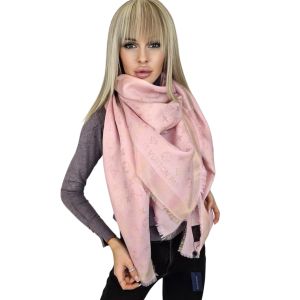 Платок брендовый из шелка и шерсти розовый с люрексом 221121