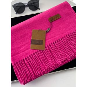 Палантин женский GERUNSI  теплый яркий розовый 04092322