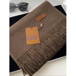 Палантин женский GERUNSI  теплый коричневый 04092326