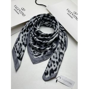 Женский платок шёлковый Valentino серый 14072319