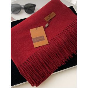 Палантин женский GERUNSI  теплый красный 24112500