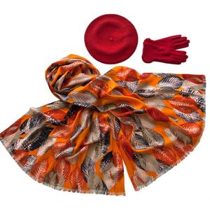 Комплект (берет, палантин, перчатки) Tranini 45068