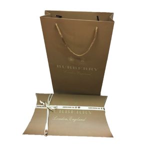 Комплект пакет и подарочная коробка Burberry коричневый