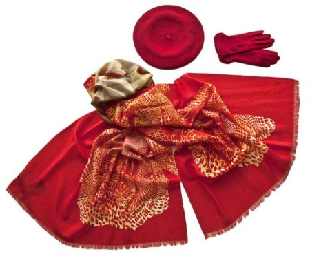 Комплект (берет, палантин, перчатки) Tranini 51012