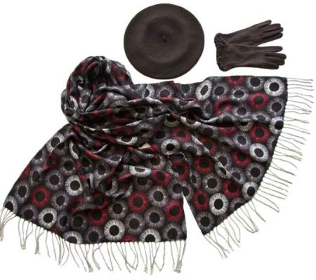 Комплект (берет, палантин, перчатки) Tranini 45030