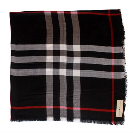 Платок Burberry черный, 2106 Платок Burberry черный, 2106