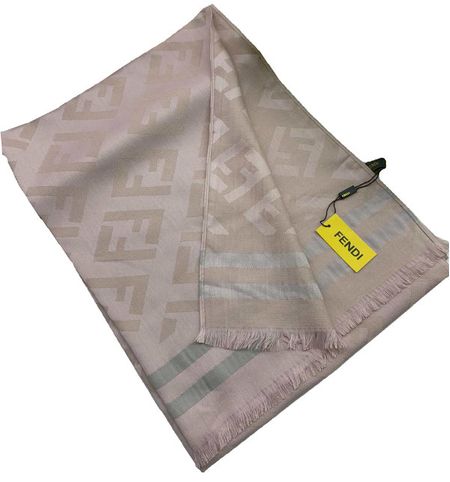 Палантин Fendi  251101 пудра