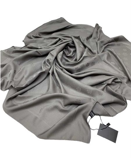 Шелковый платок Chanel 510192 серый