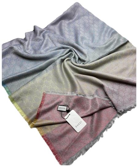 Платок Gucci разноцветный 241022