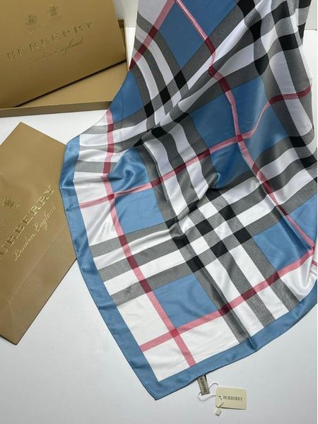 Шелковый платок Burberry 21211голубой