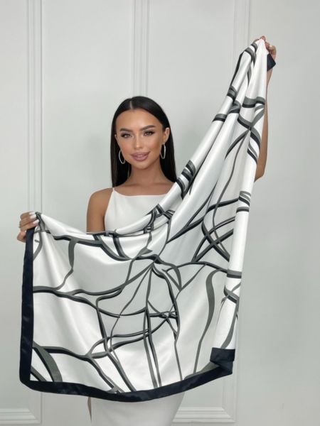 Платок женский  шёлковый белый 07082420