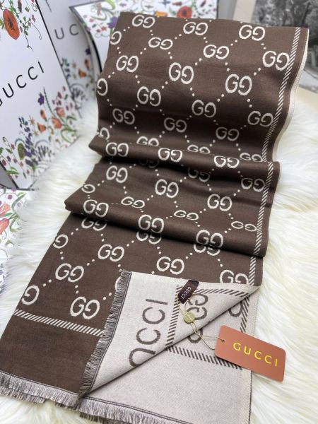 Палантин GUCCI коричневый 02092401