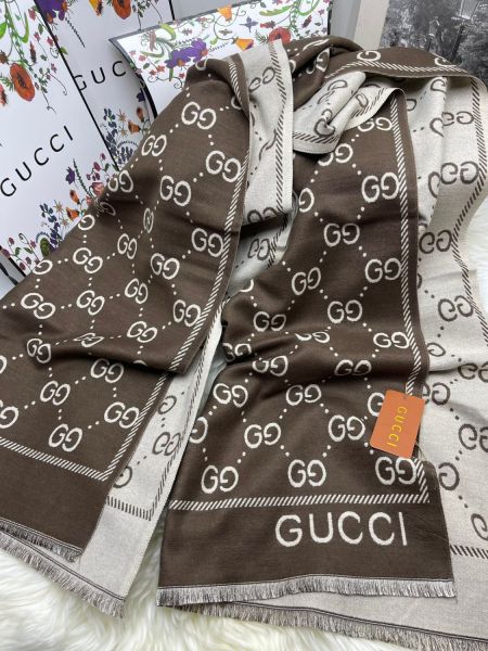 Палантин GUCCI коричневый 02092401