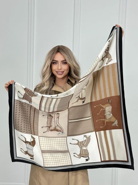 Шелковый платок HERMES бежевый коричневый с лошадью 20072508