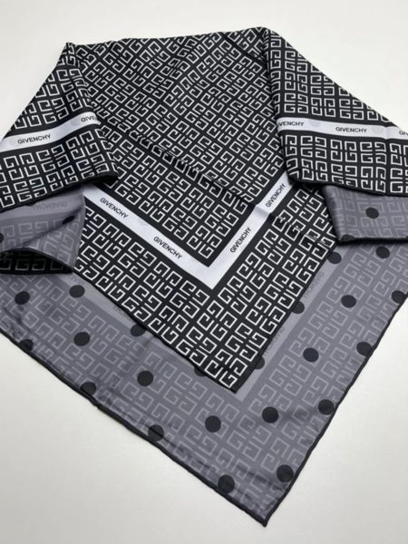 Платок женский серый GIVENCHY 11012340