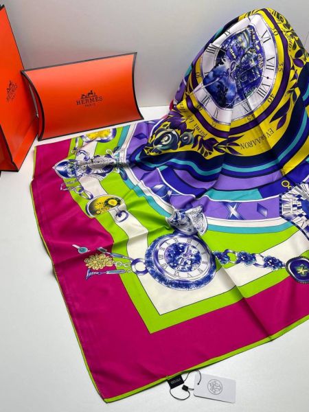 Шелковый платок HERMES розовый белый 04082521