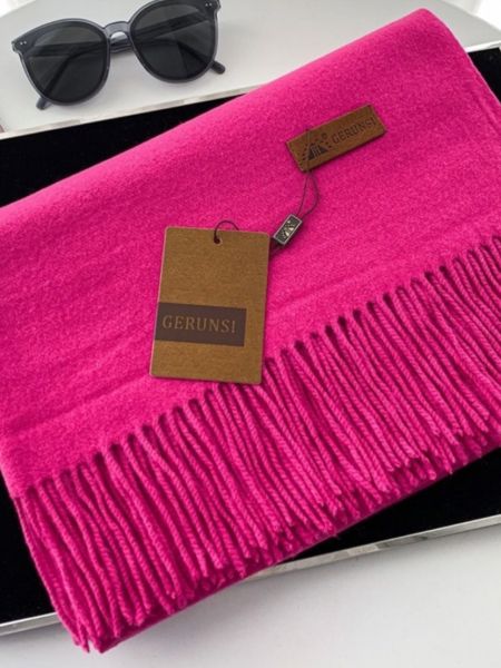 Палантин женский GERUNSI  теплый яркий розовый 04092322