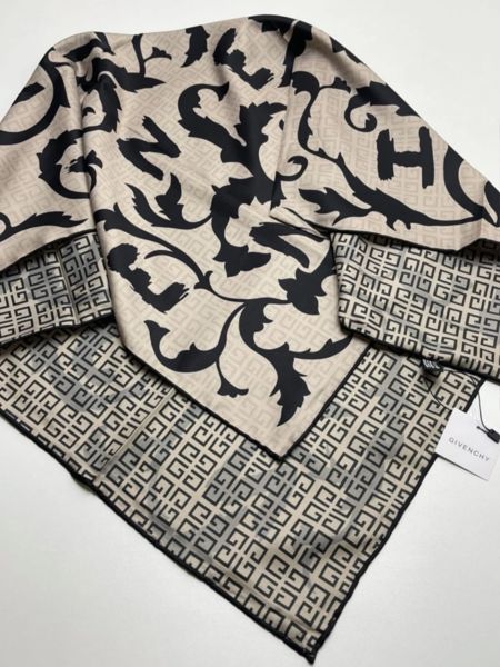 Платок женский бежевый GIVENCHY 11012332
