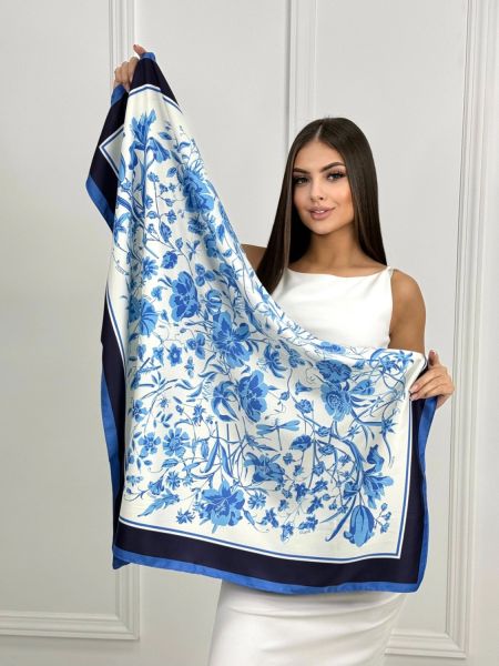 Женский шелковый платок Gucci белый голубой 20072520