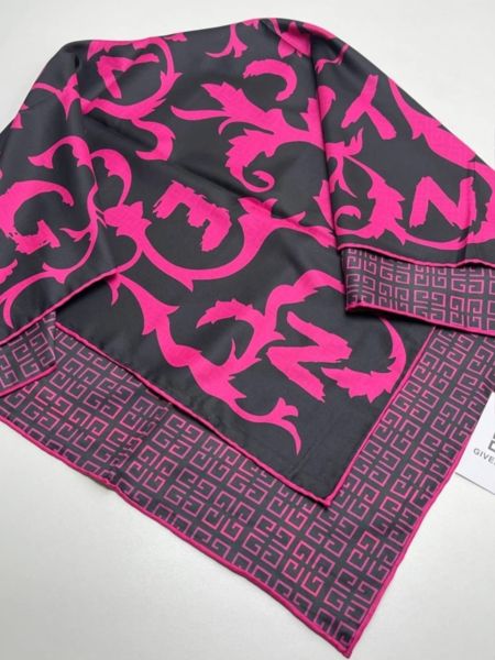 Платок женский розовый GIVENCHY 11012311