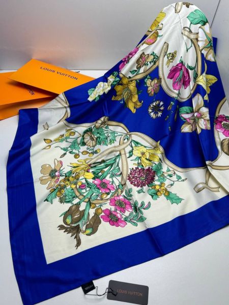 Шелковый платок HERMES синий с белым 04082001